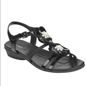 Easy Spirit Haven Flat Sandals NWT
